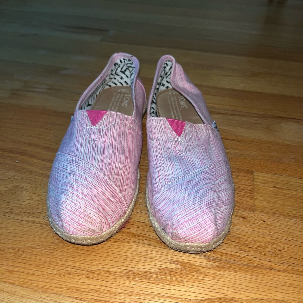 TOMS womens slip on sneakers
